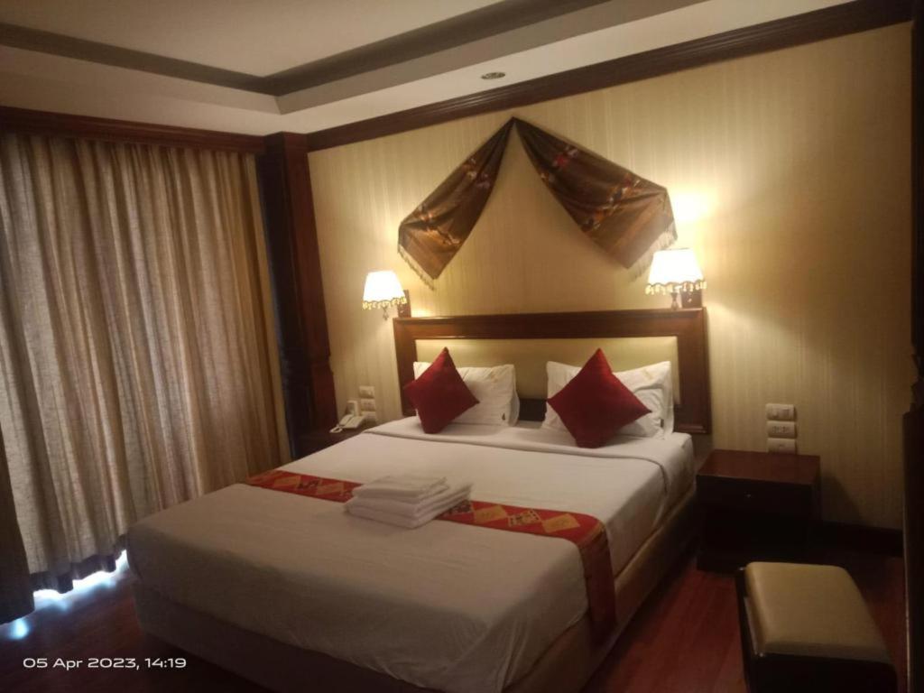 ויינטיאן Leuxay Hotel מראה חיצוני תמונה